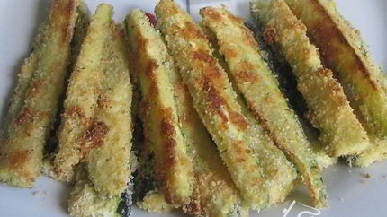 Запеченые кабачковые палочки в хрустящей сырной панировке