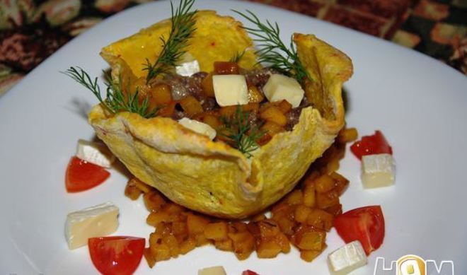 Жульен из языка на манговом чатни