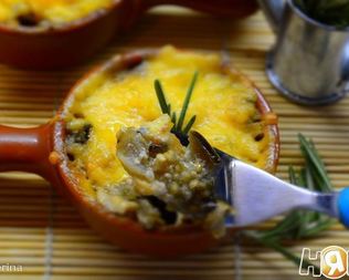 Жульен с вешенками и баклажанами